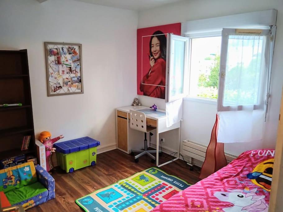 Mais 6P, Jard-Pk, 10'Paris. 5' Hop Foch,Vue Paris. Suresnes Buitenkant foto